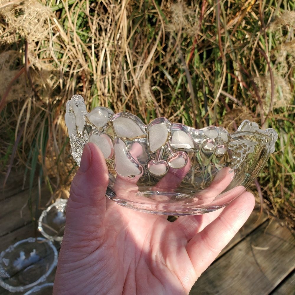 Glass Dish  - Picture 4 of 11
